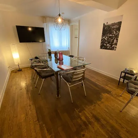 Flat Lux - 4 Bedrooms 아파트